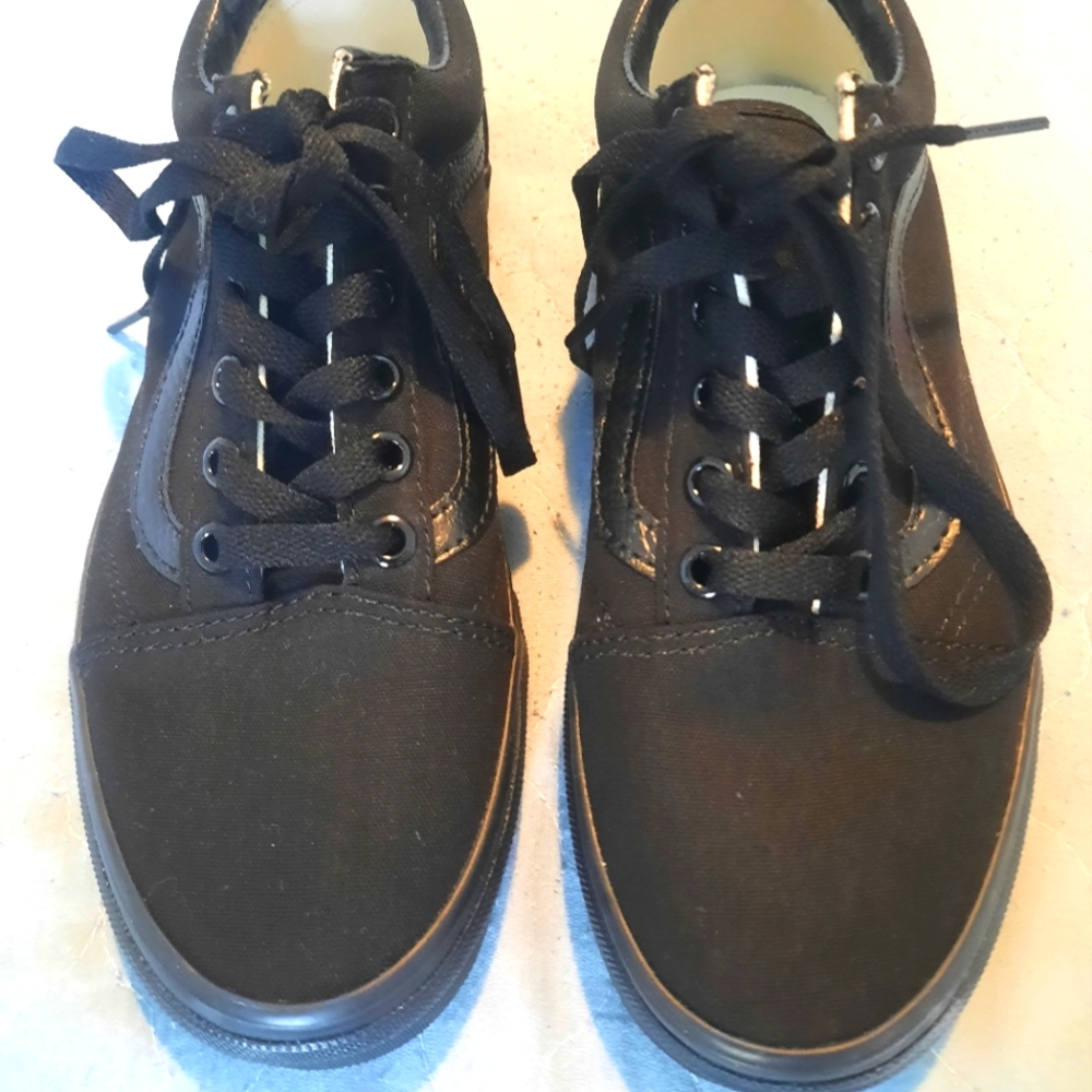 New VANS Women's 's Size 5.5 Men's 4